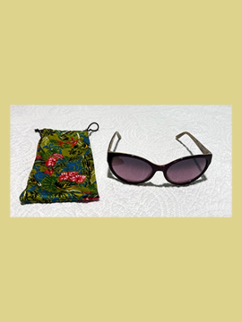 Maui Jim Venus Pools Women's MJ100-04B Polarized Sunglasses, Case & Bag